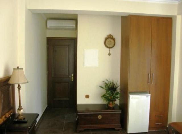 Iris Spa Loutra Edipsou  Exterior photo